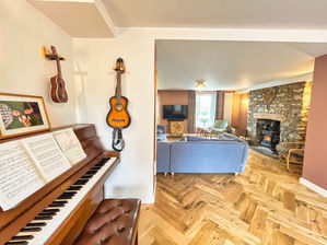 Photo 9- click for photo gallery